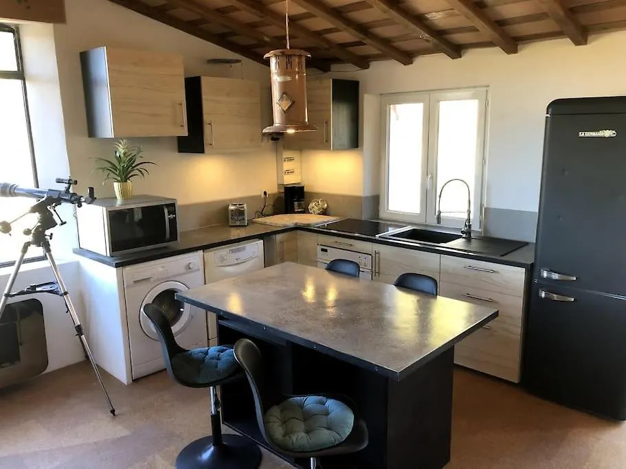 Gites Bois-Mariage Veaux Holiday home